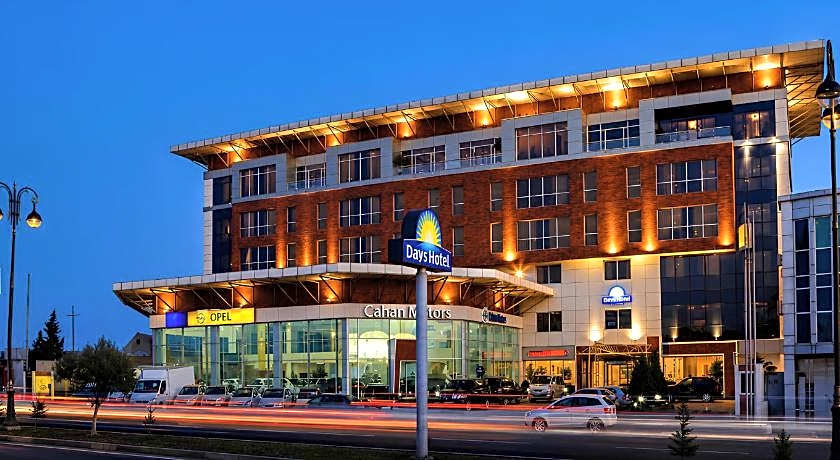 Days Hotel by Wyndham Baku