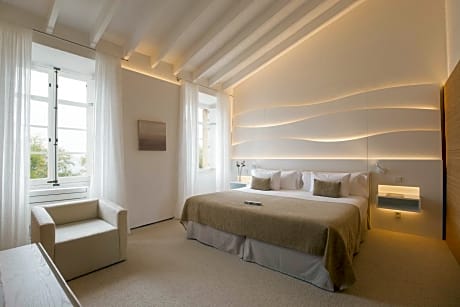 Can Simoneta Experience Package