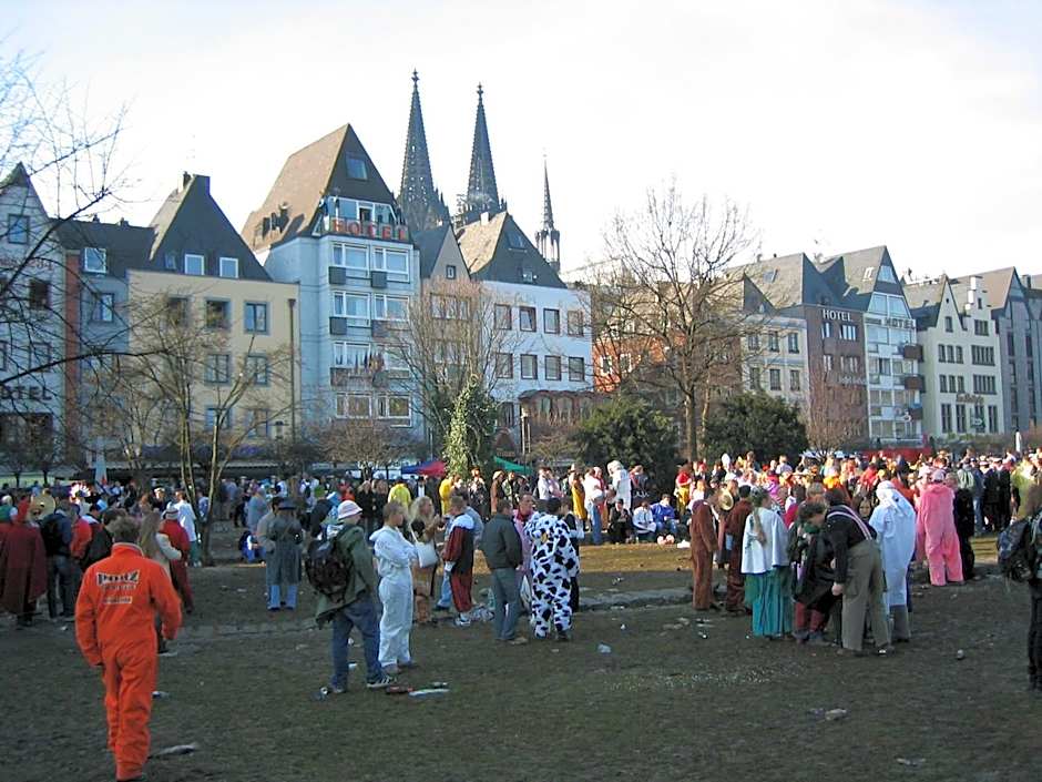 Römerhafen – Cologne, IA