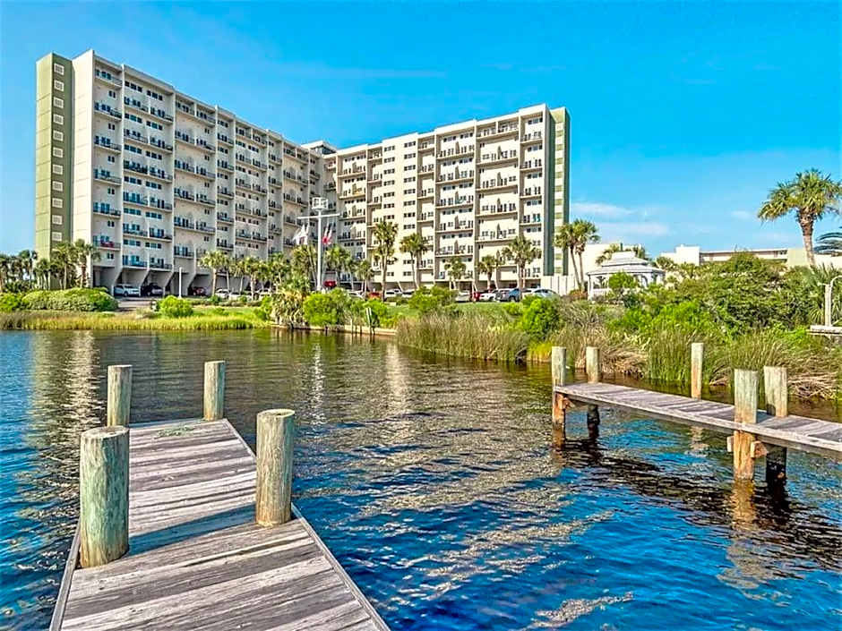 Pinnacle Port by Panhandle Getaways