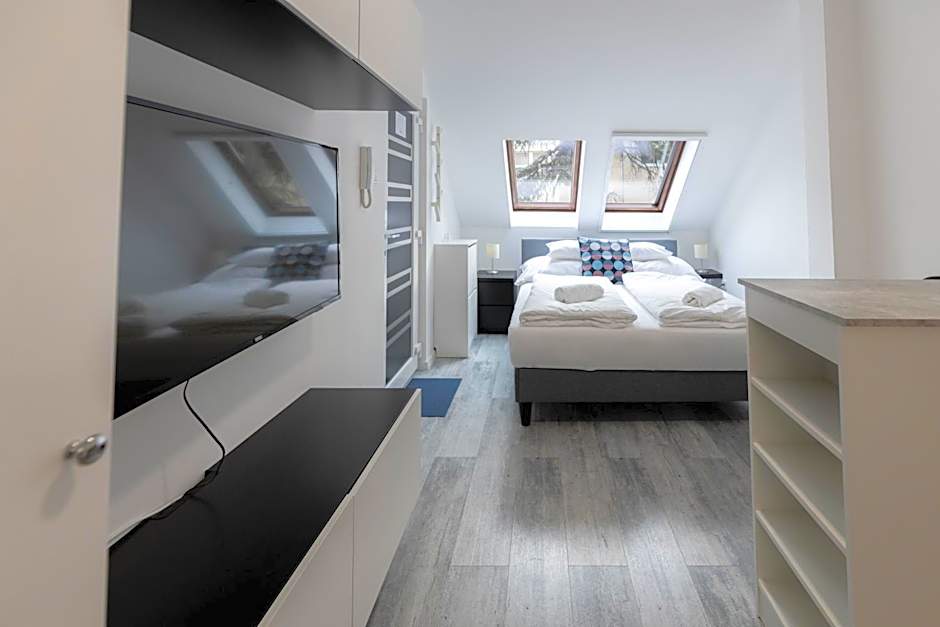 Roomstore Studio Apartments