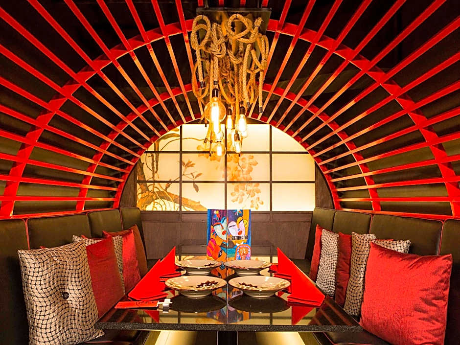 Grand Mercure Bangkok Atrium