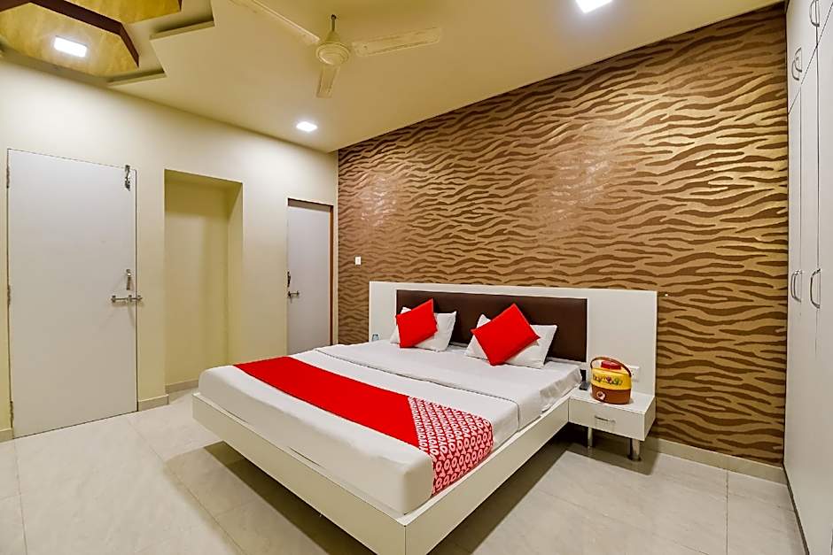 Super Hotel O Jagmohan Hotel