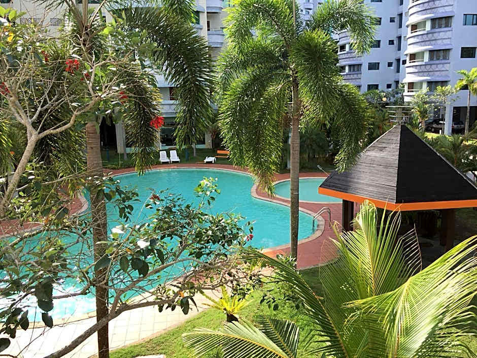 Rimbun Suites & Residences