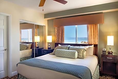 Luxury Two-Bedroom Apartment