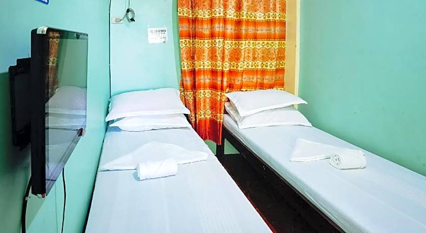 RedDoorz @ D128 Lodge Cagayan Valley