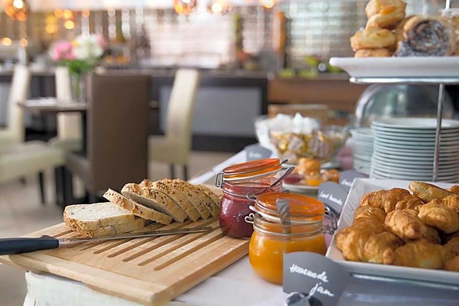 Rubin Wellness & Conference Hotel