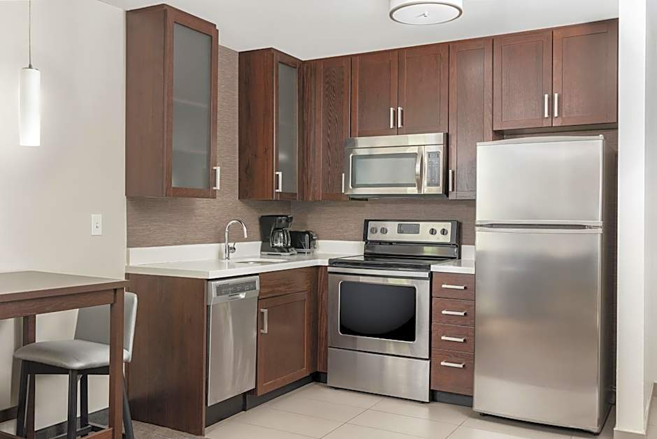 Residence Inn by Marriott Kansas City at the Legends