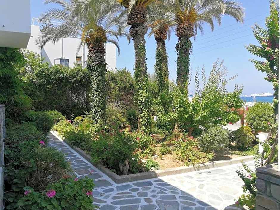 Asterias Hotel - Seafront