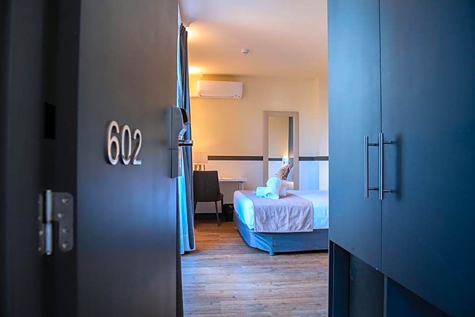 May Ramblas Hotel