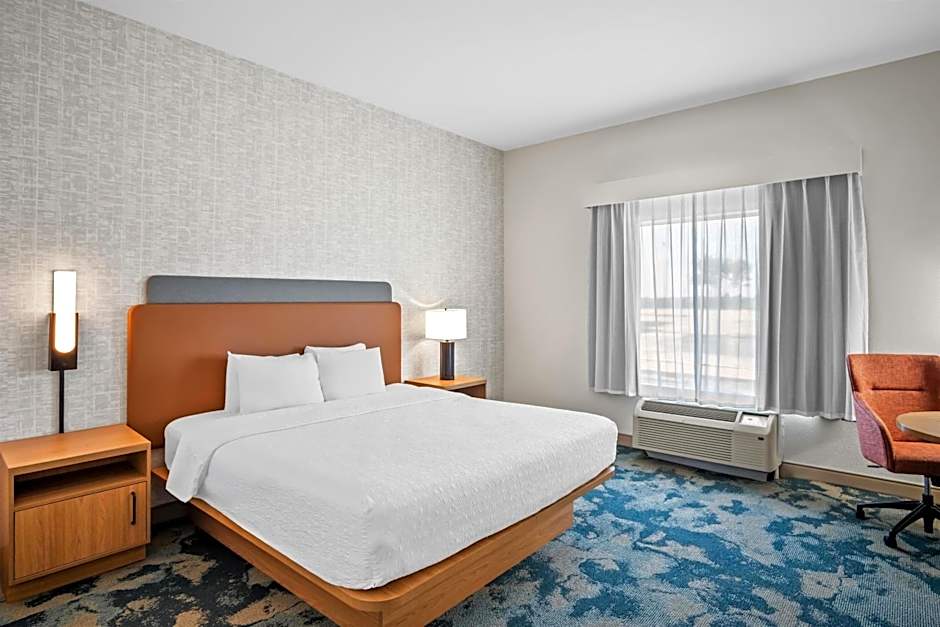 Hampton Inn By Hilton & Suites Waxahachie