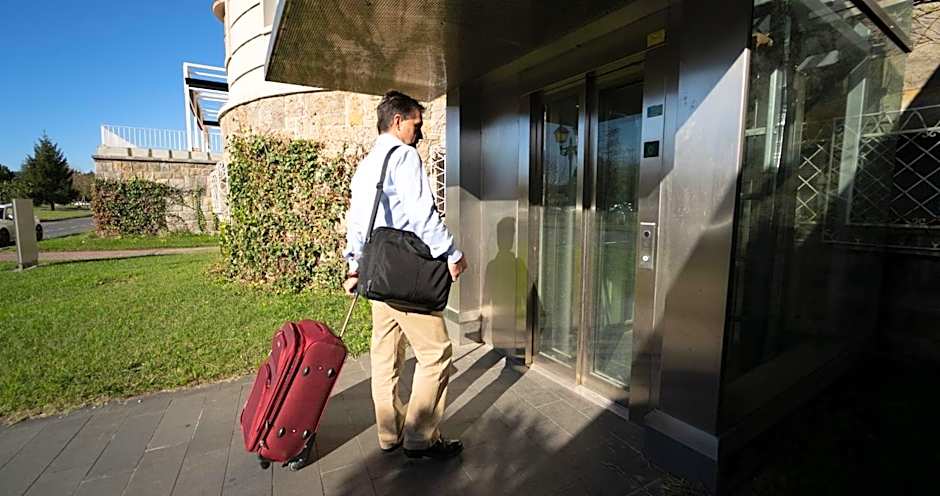 Hotel Seminario Aeropuerto Bilbao