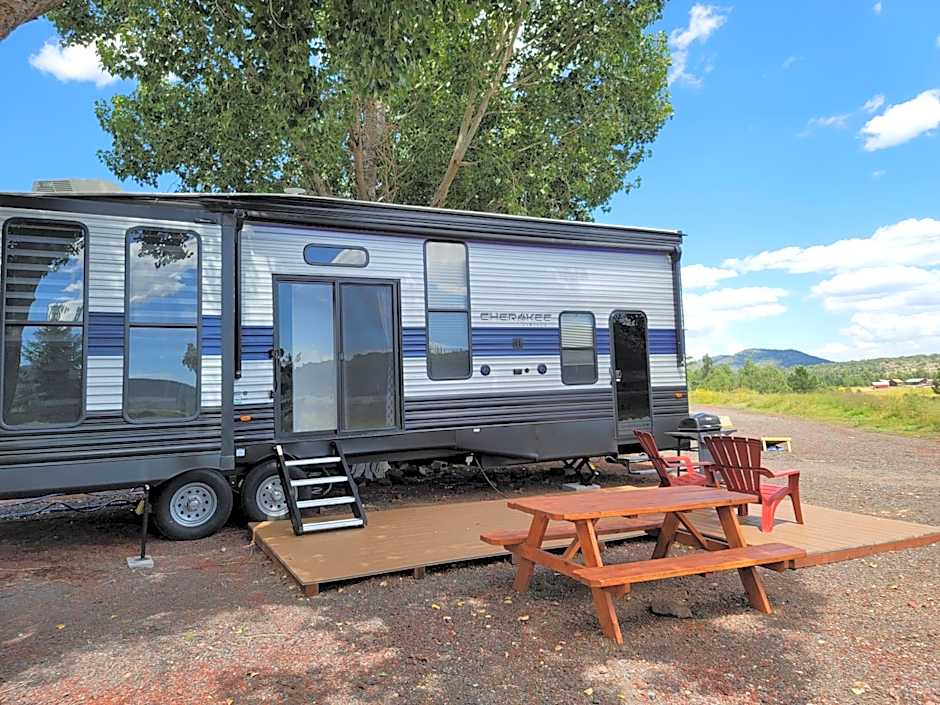 Grand Canyon RV Glamping