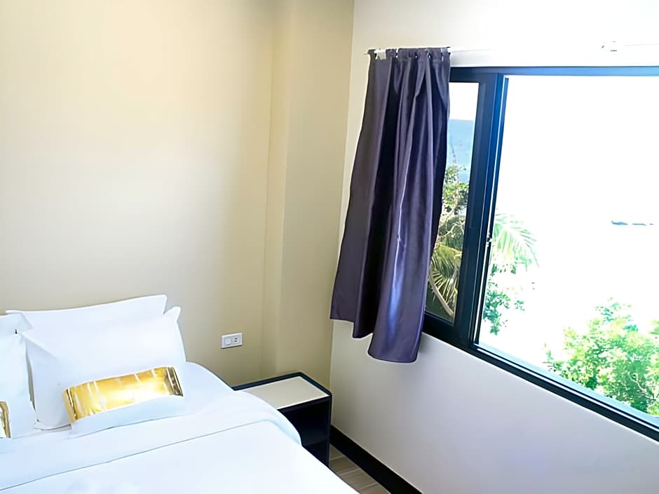 Babylon Oslob Coast Guesthouse