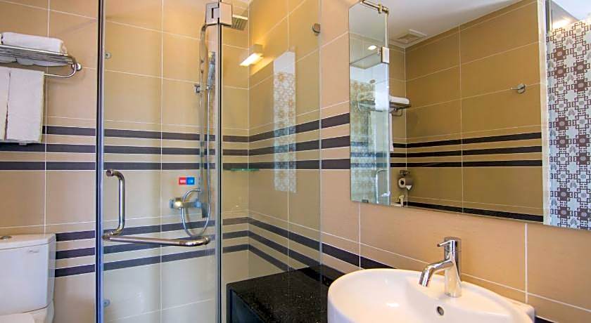 Ngoc Linh Luxury Hotel