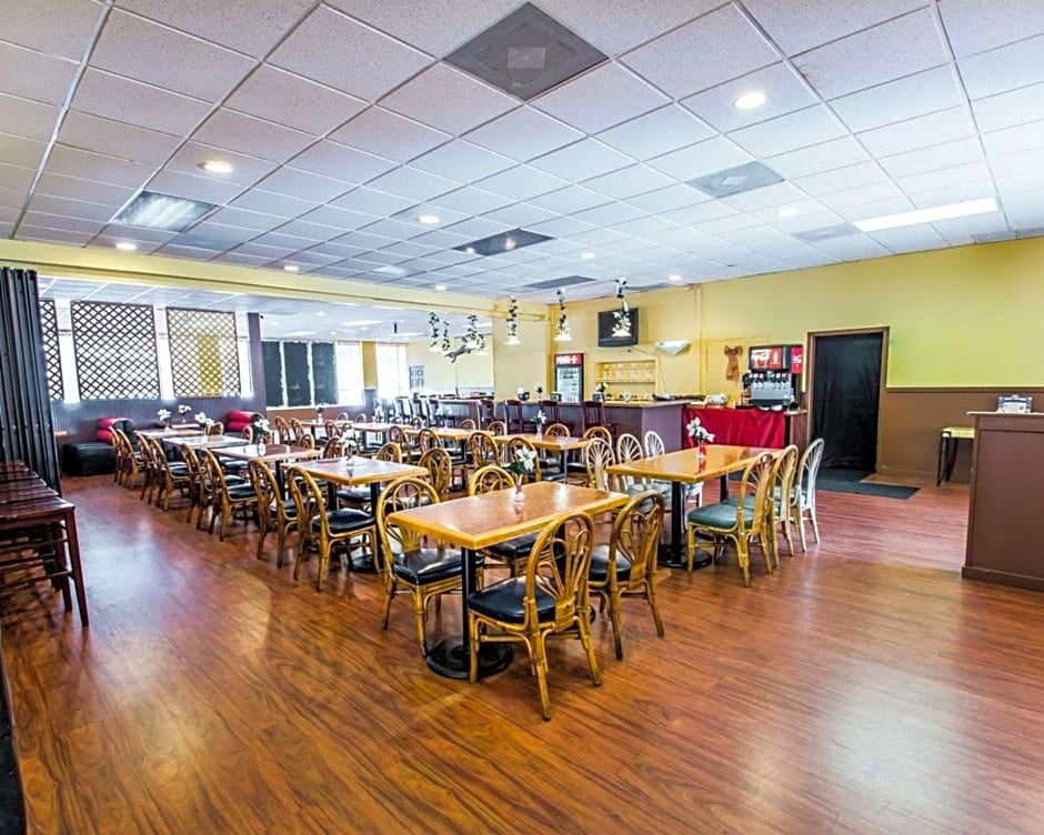 Econo Lodge Port Canaveral Area