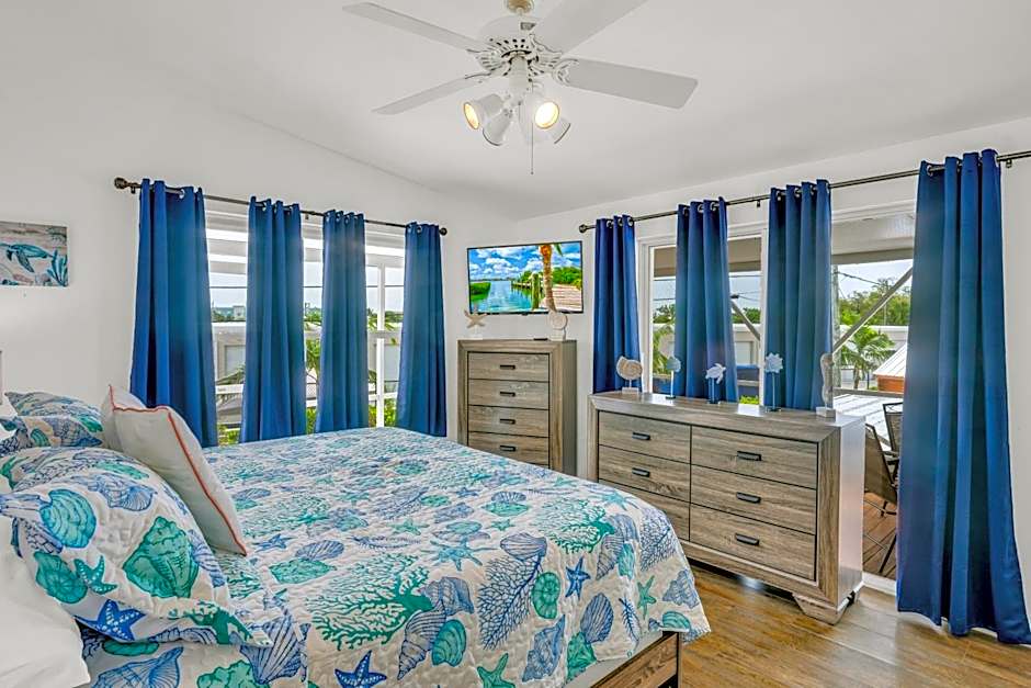 Cabins at Bonefish Bay