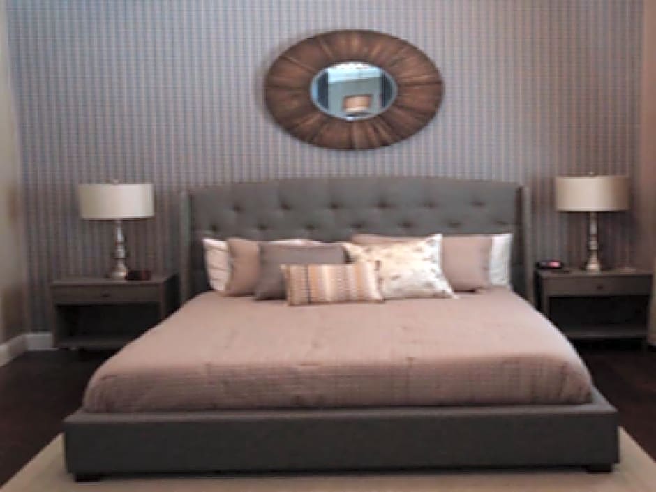 Hamilton House Inn