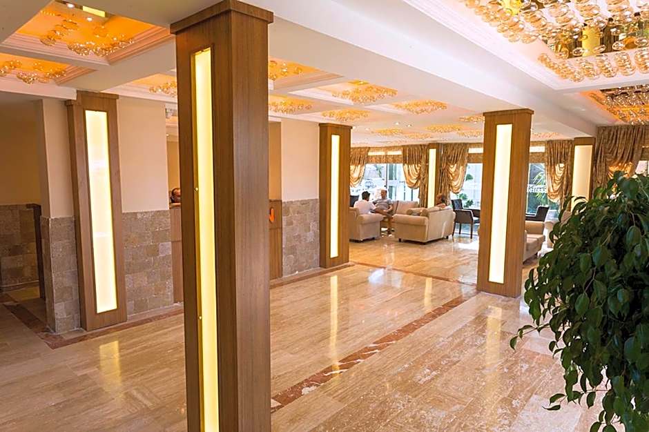 Rich Melissa Hotel
