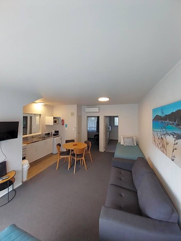 Bayview Motel