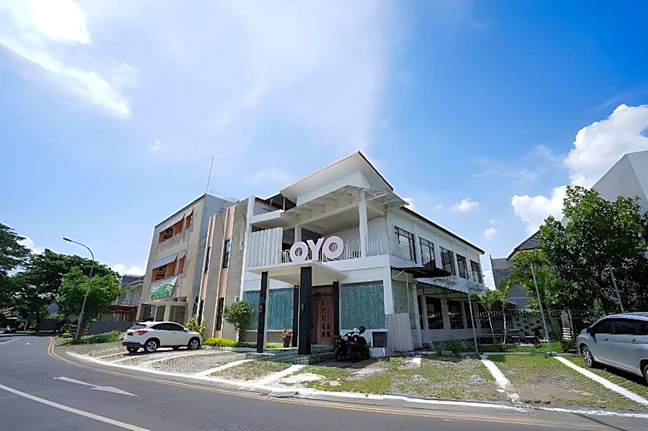 OYO Life 511 Grace Residence