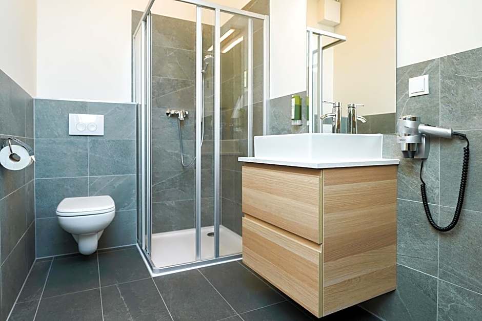 Citadines South Vienna