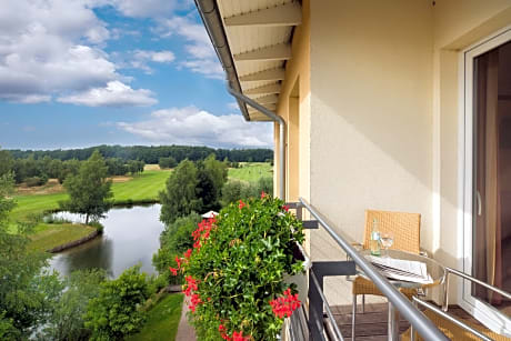 1 Double Bed - Deluxe Loggia Room, Balcony, 30 Square Meters, Coffee And Tea, Safe, Full Breakfast