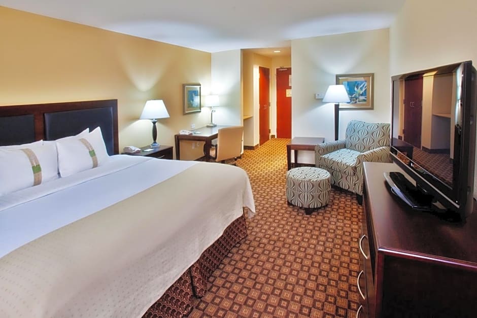Holiday Inn Quincy, an IHG Hotel