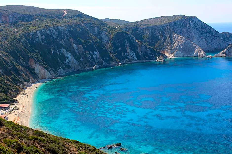 Rouchotas Apartments