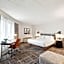 Crowne Plaza Lansing