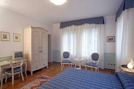 Superior Single Room