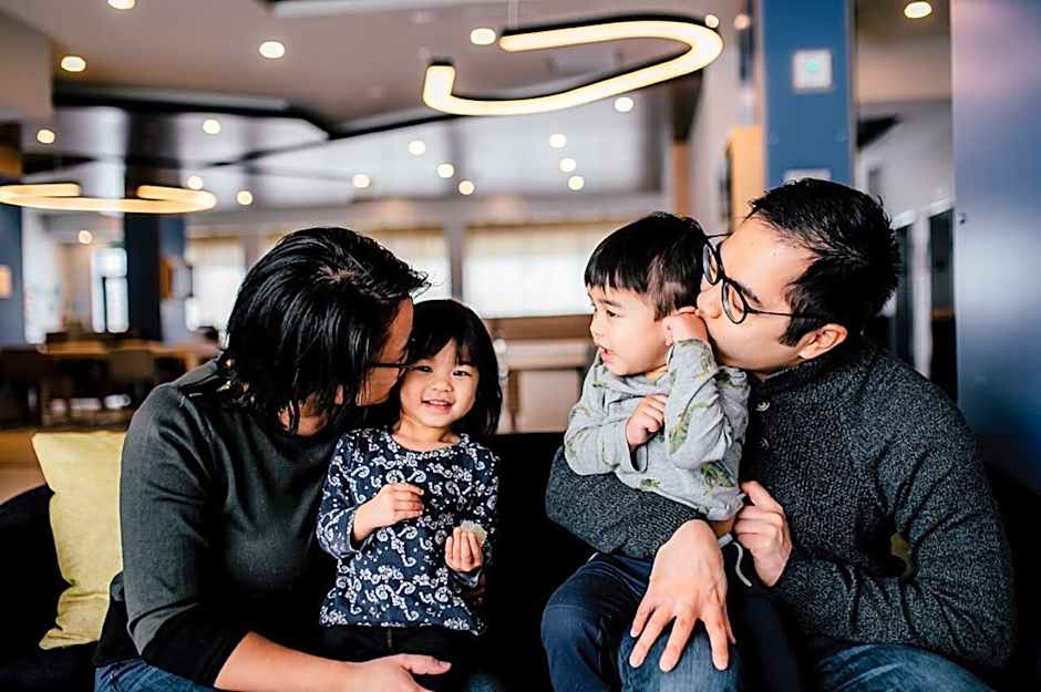 Holiday Inn Express Sarnia - Point Edward By IHG