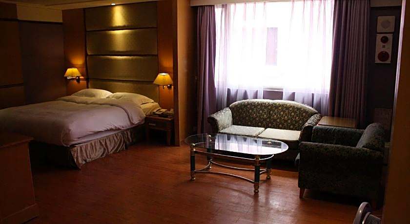 European Castle Hotel