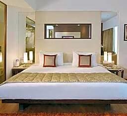 Majestic Court Sarovar Portico