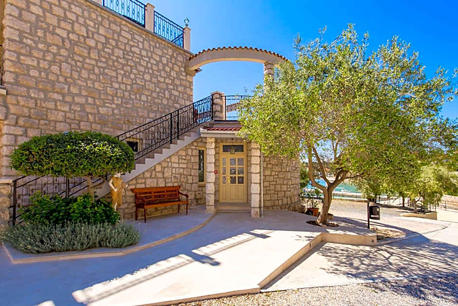 Villas Arbia - Margita Deluxe Beach Hotel