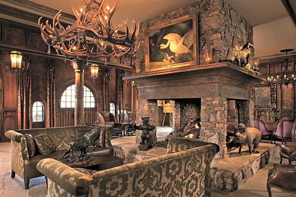 Grand Bohemian Hotel Asheville, Autograph Collection