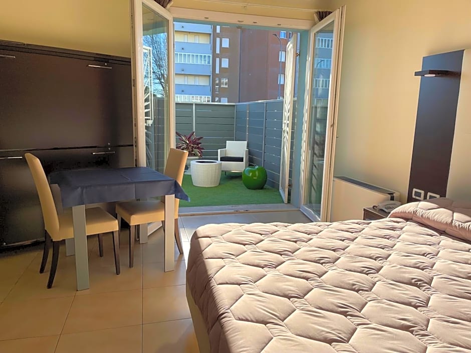 Hotel-Residence-b&b Le Dune beach service included