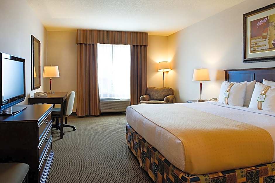 Holiday Inn Hotel & Suites-West Edmonton By IHG
