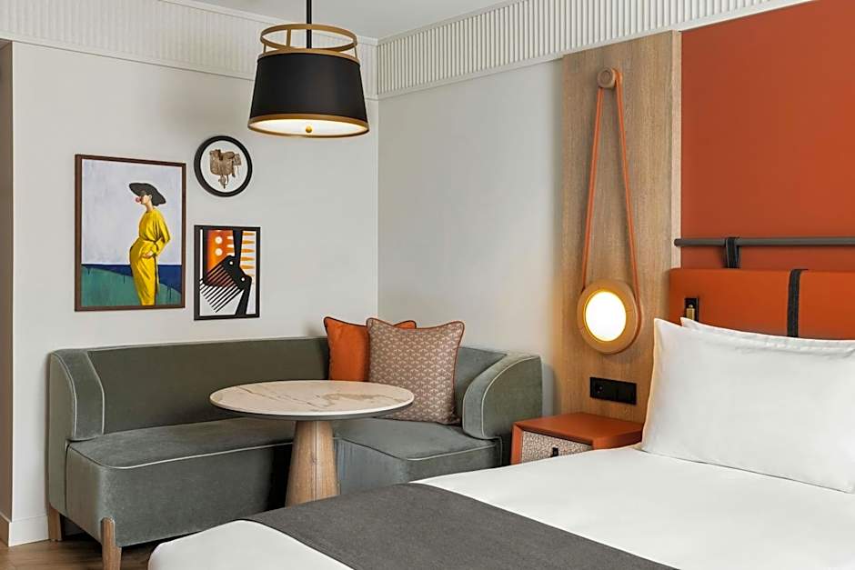 Imperial Riding School, Autograph Collection