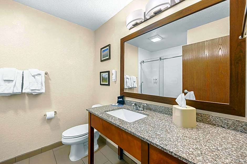 Comfort Inn & Suites Pueblo