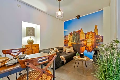 Huswell - Charming getaway in the historical city center
