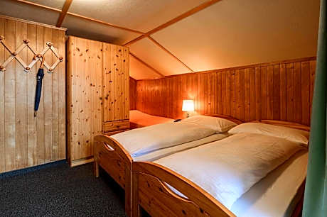 Quadruple Room with Private Bathroom