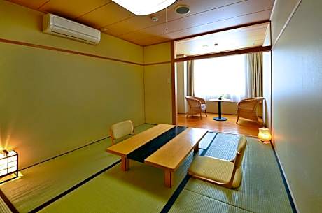 Room Selected at Check-In with Shared Bathroom