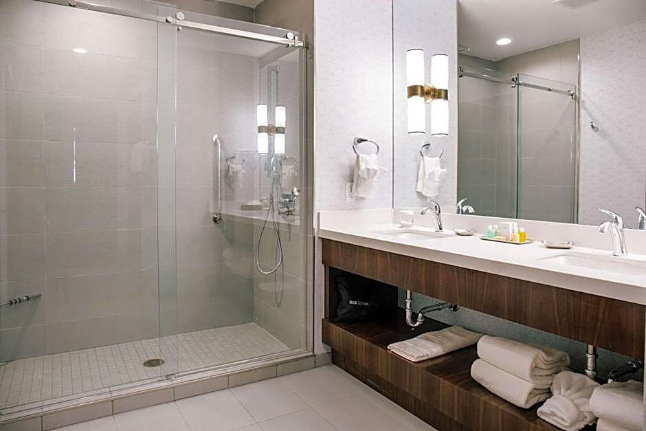 Haywood Park Hotel, an Ascend Collection Hotel