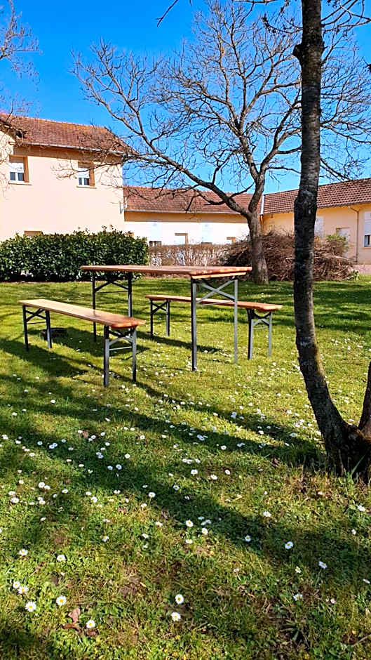 Hôtel & Résidence Avermes