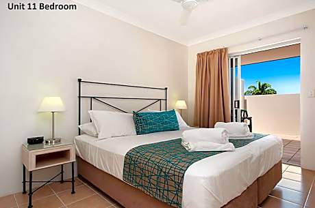 Superior One-Bedroom Apartment