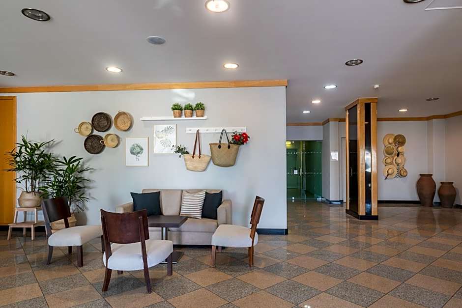 The Navigator - Solaqua