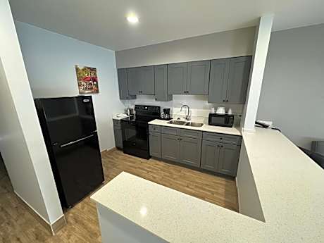 Studio 6-Englewood, FL