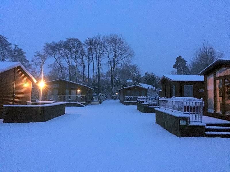 Grandeagles Extra large lodge