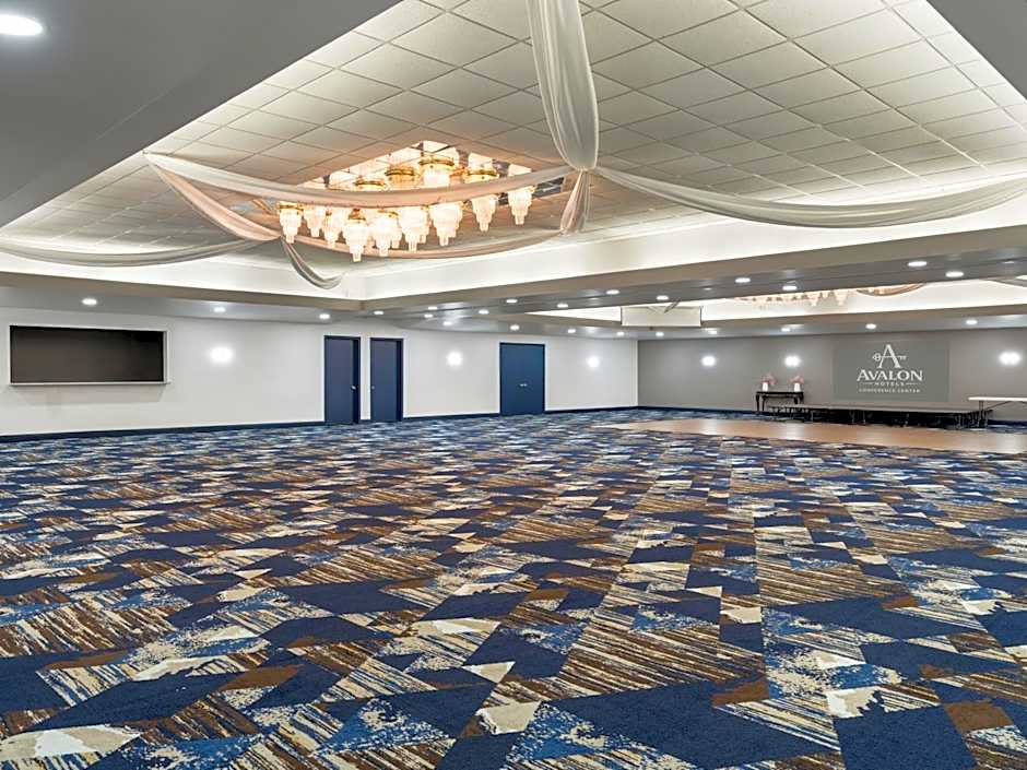 Avalon Hotel & Conference Center